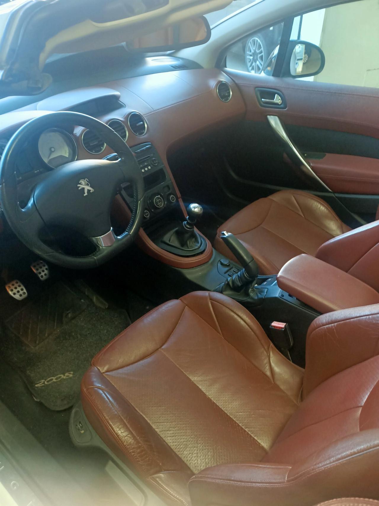 Peugeot 308 2.0 HDi 136CV CC Allure 2012