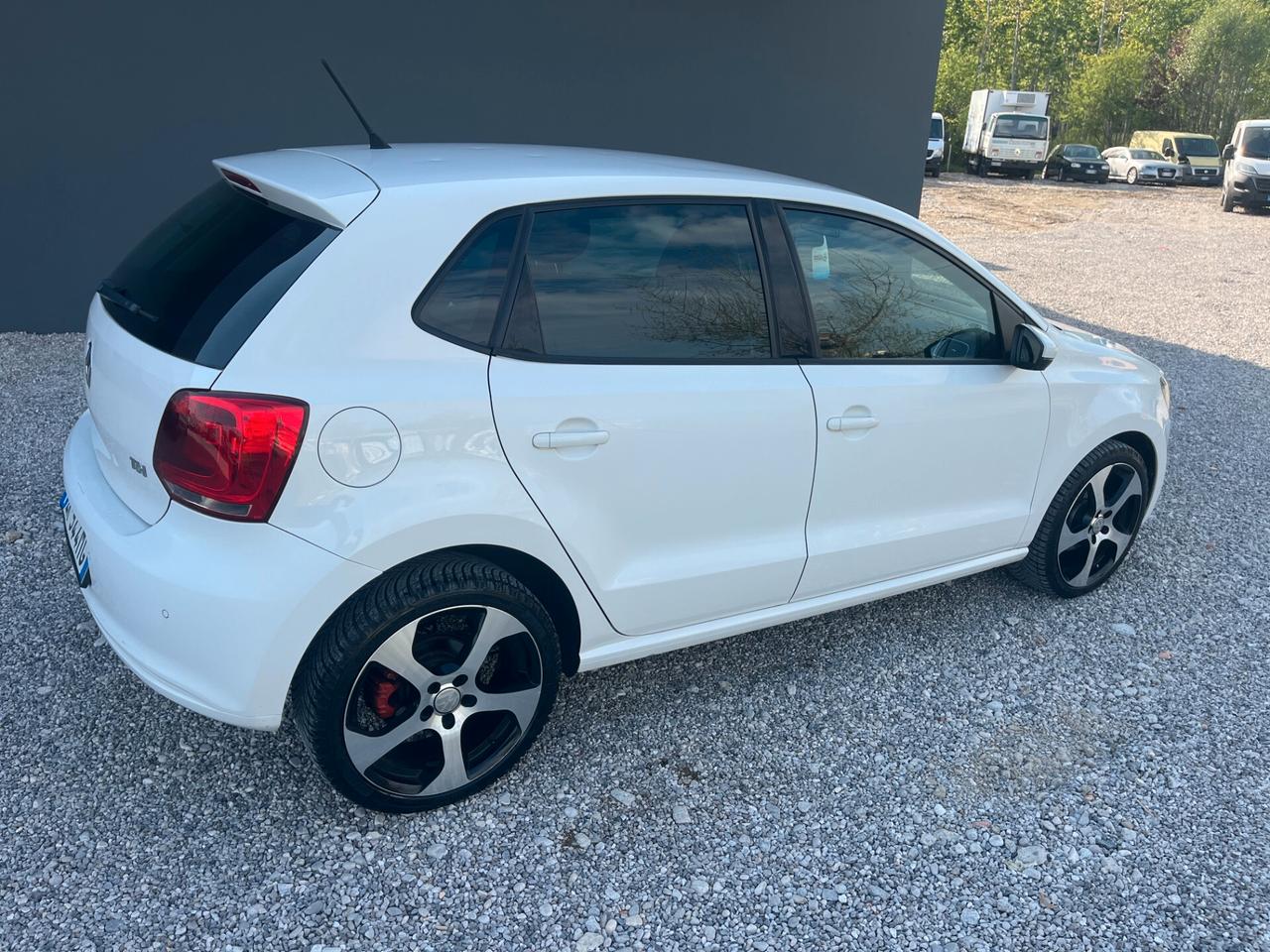 Volkswagen Polo 1.6 TDI Highline OK NEOPATENTATI