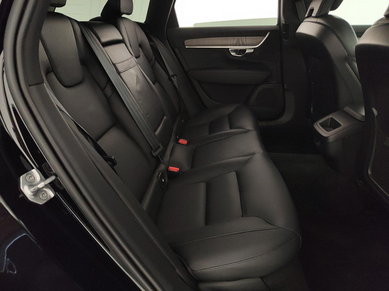VOLVO V90 Cross Country 2.0 b4 Business Pro awd auto