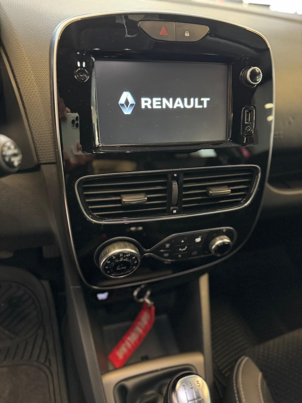 Renault Clio dCi 8V 90CV EDC Start&Stop 5 porte Energy Intens