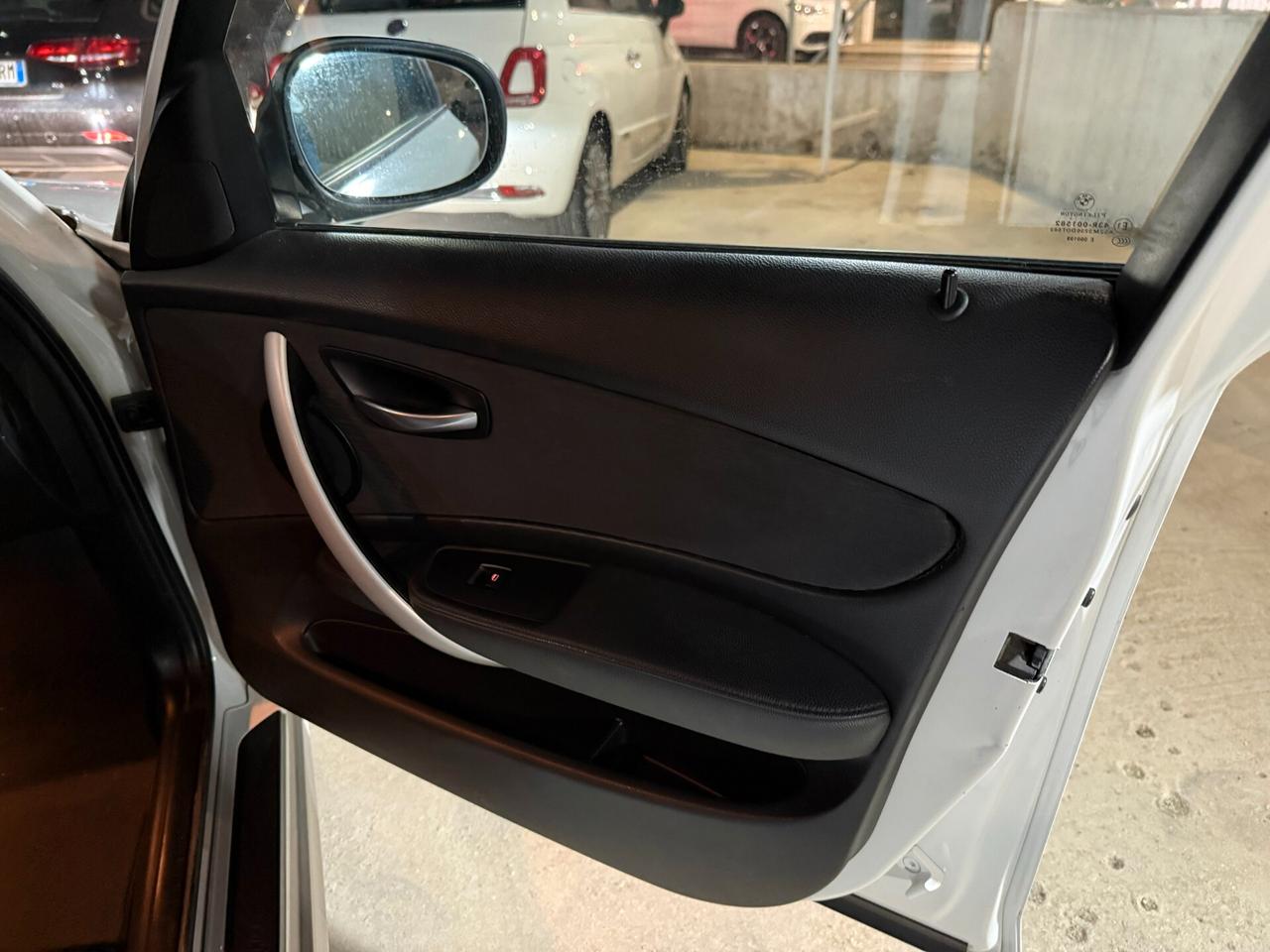 BMW 118D 143CV FUTURA - 2010