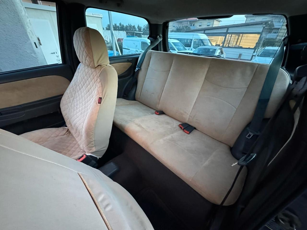 LANCIA YPSILON UNICO PROPRIETARIO Y