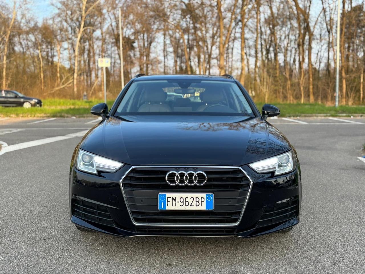 Audi A4 2.0 TDI 150 CV ultra S tronic