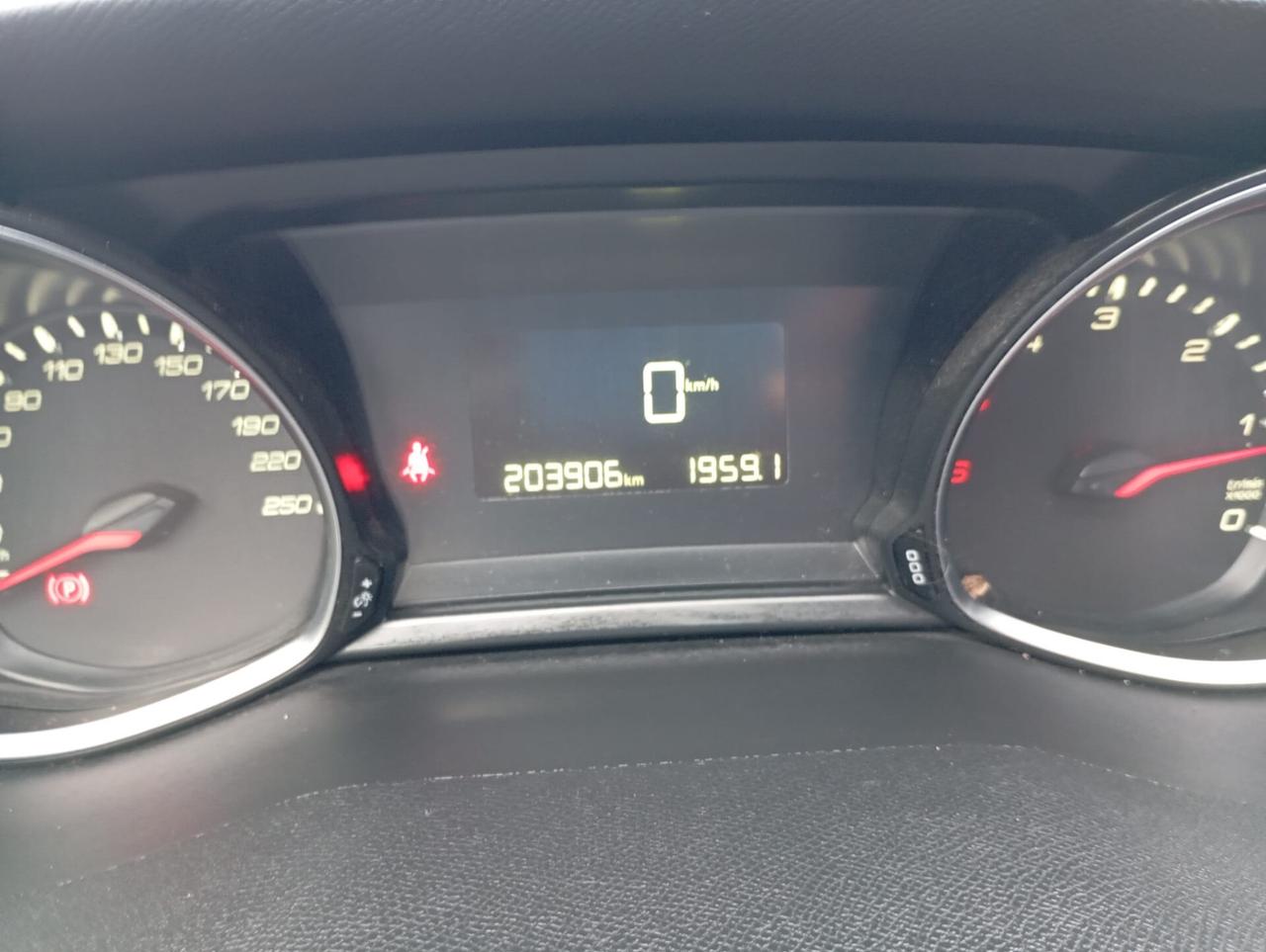 Peugeot 308 BlueHDi 100 S&S SW Business