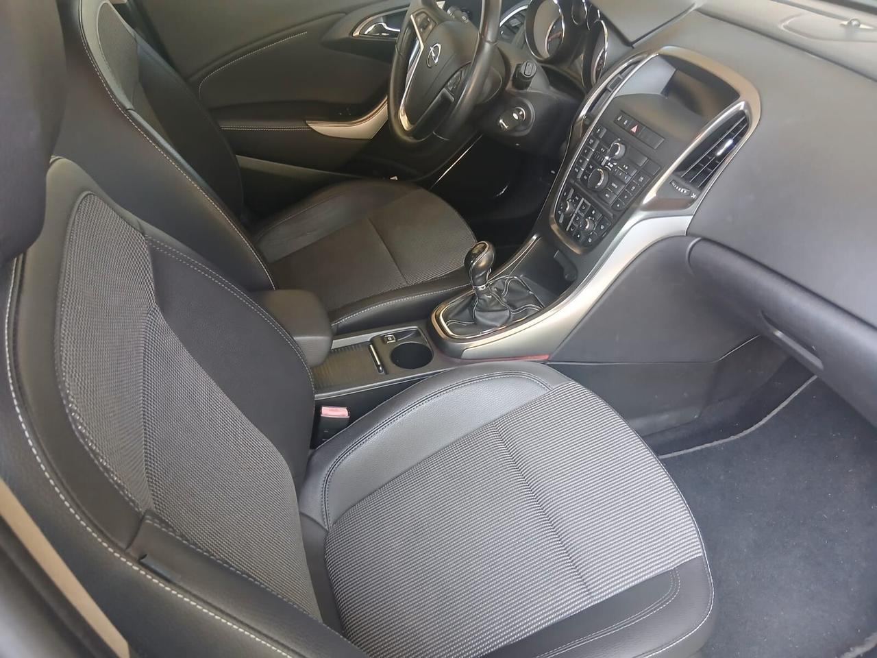 Opel Astra 1.7 CDTI 110CV 5 porte Cosmo