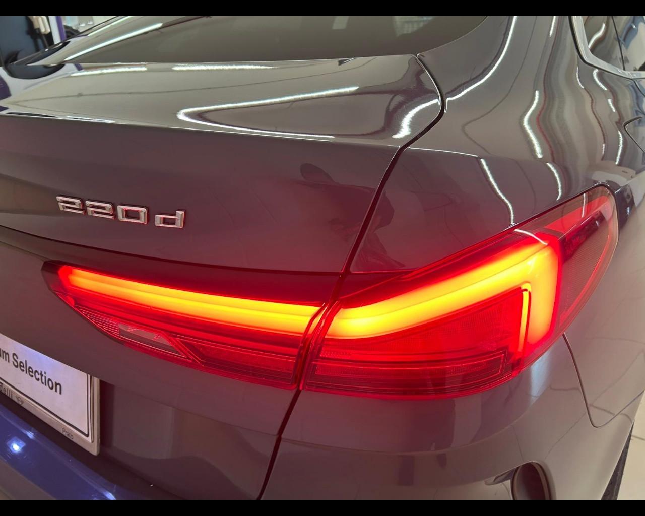 BMW Serie 2 G.C. (F44) - 220d Gran Coupé Luxury aut.