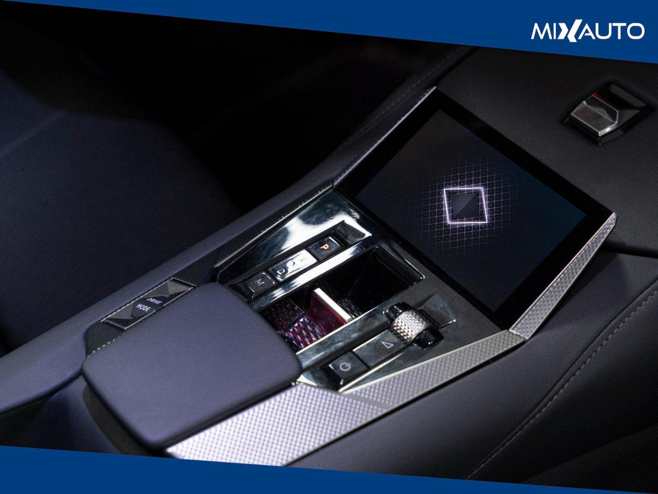 DS Automobiles DS4 1.5 BlueHDI Etoile Alcantara 130CV Auto