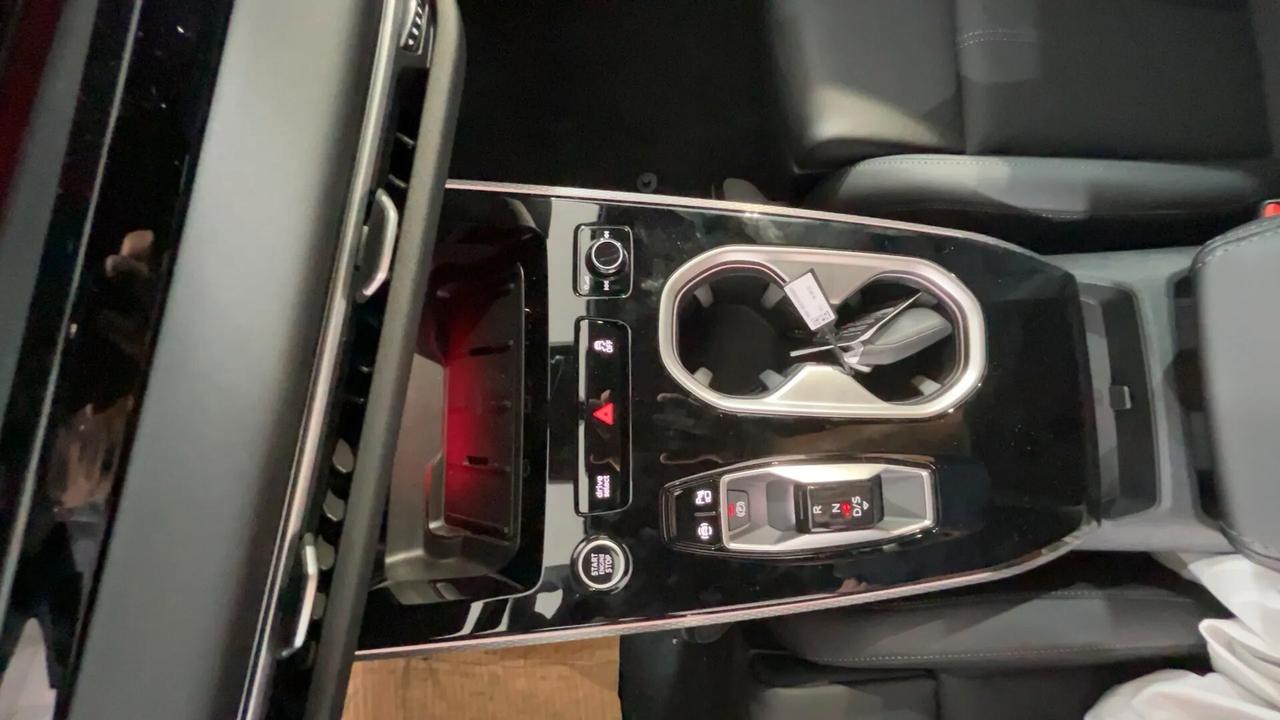 Audi A6 Avant 40 2.0 TDI quattro ultra S tronic line edition