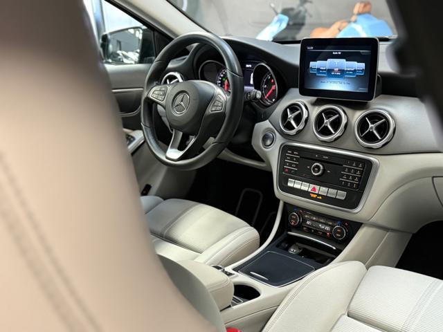 MERCEDES-BENZ GLA 180 d Automatic Sport