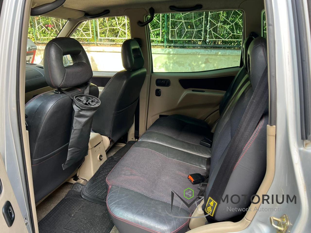 Nissan Terrano 5 Porte Terrano 5p 2.7 tdi Anniversary