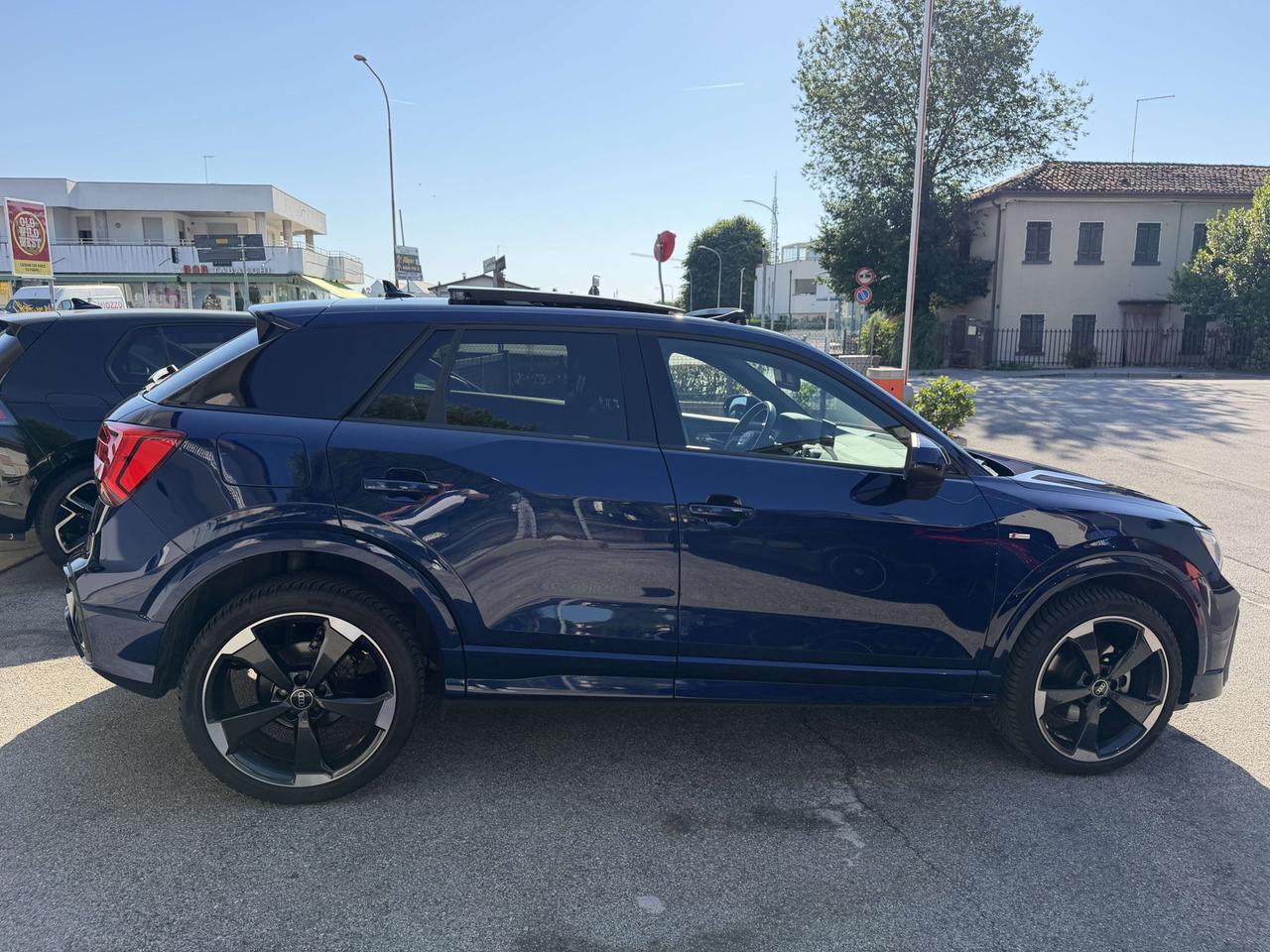 Audi Q2 35 2.0 tdi S line edition s-tronic
