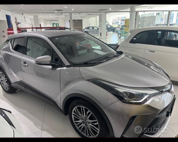 TOYOTA TOYOTA C-HR U45052