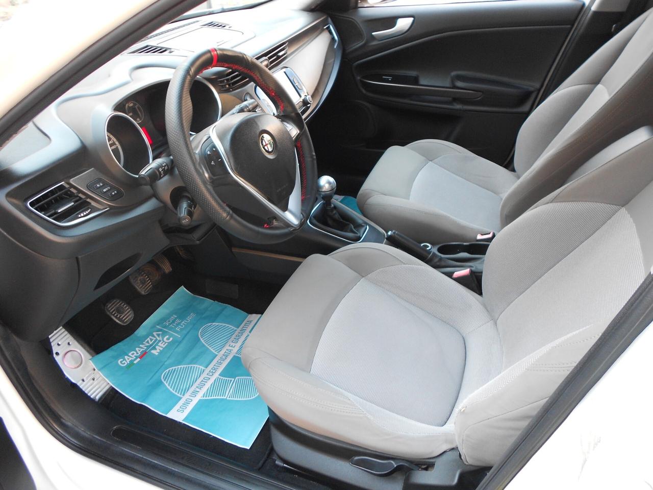 Alfa Romeo Giulietta 1.6 JTDm-2 120 CV Distinctive