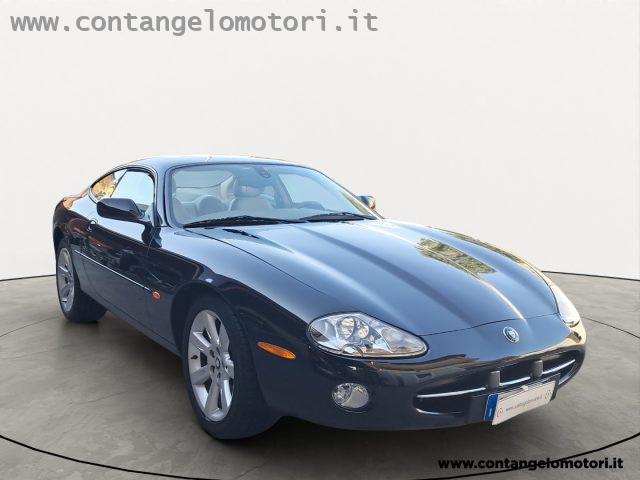 JAGUAR XK8 4.2 Coupé