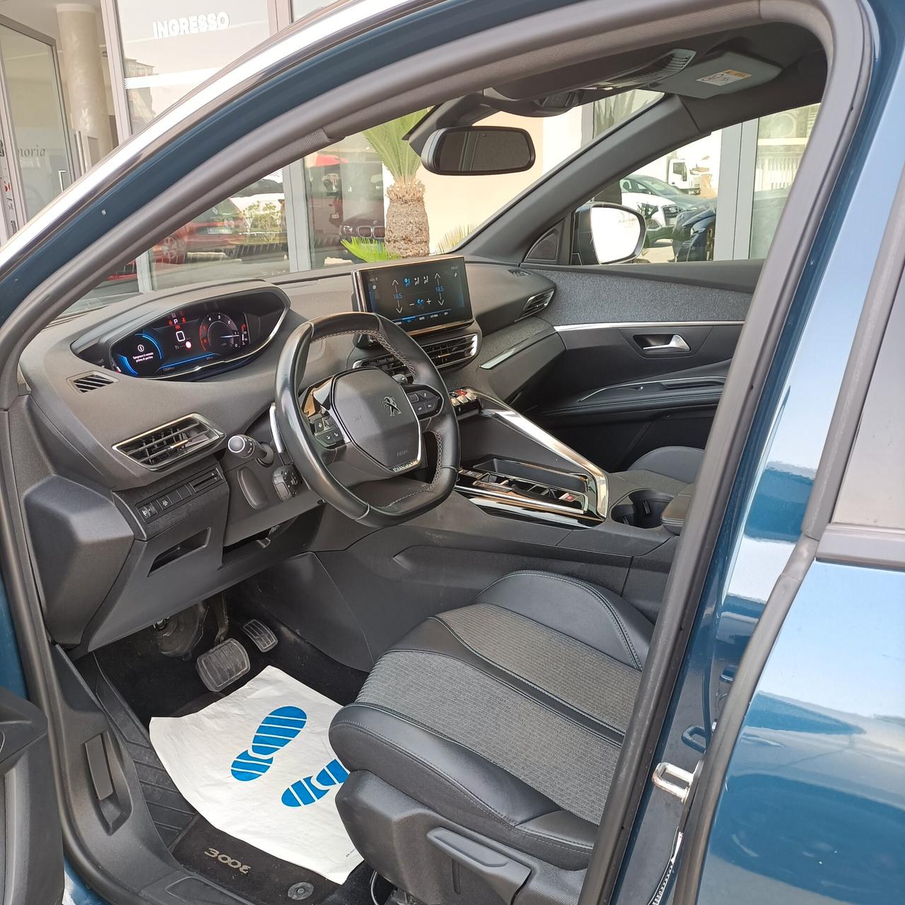 Peugeot 3008 BlueHDi 130 S&S EAT8 Allure Pack