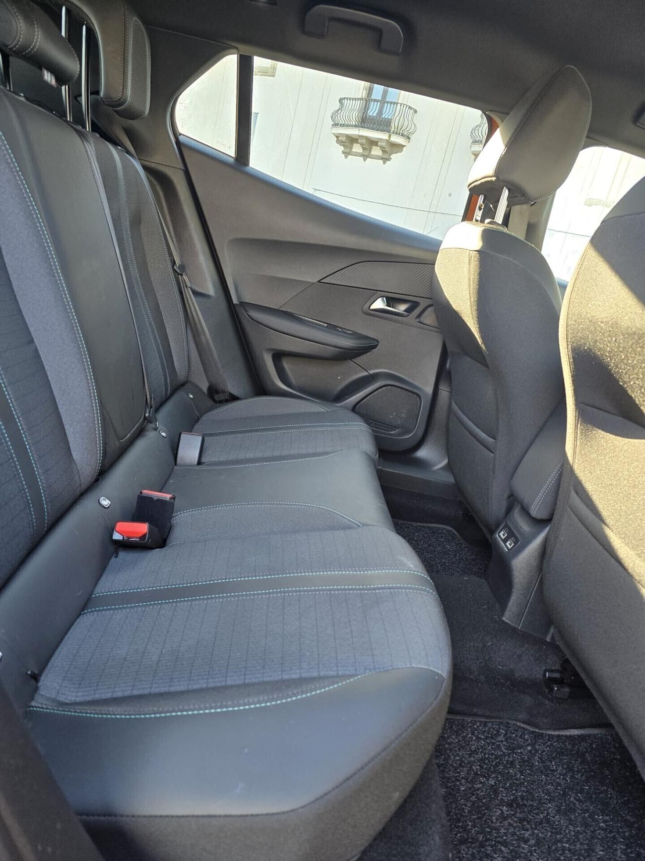 Peugeot 2008 PureTech 100 S&S Allure