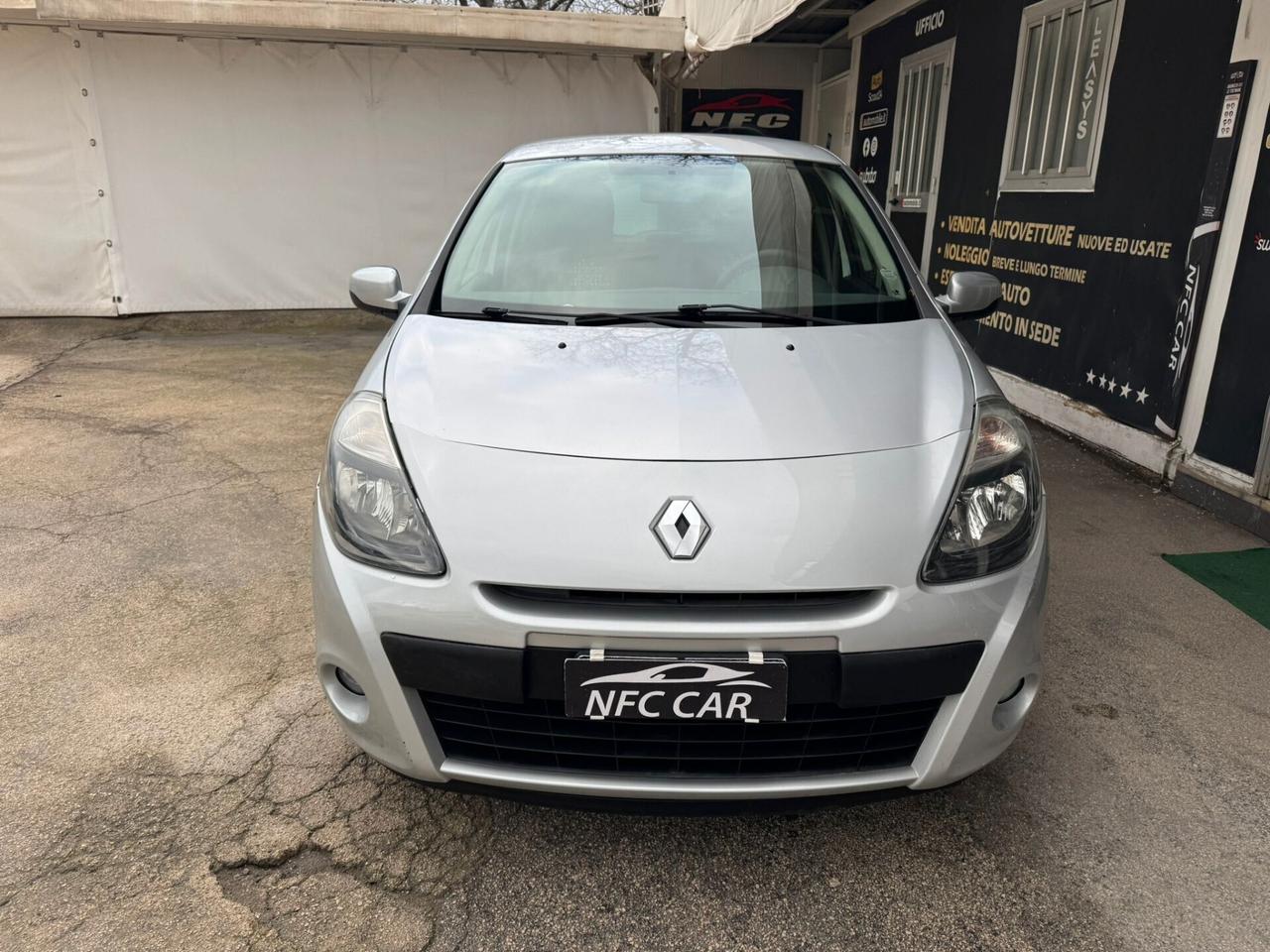 Renault Clio 1.2 16V 5 porte Confort 70 MILA KM