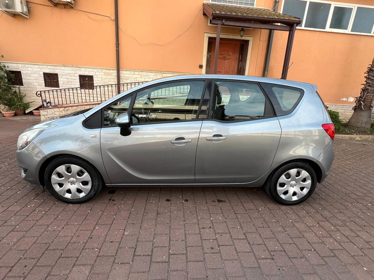 Opel Meriva 1.3 CDTI 95CV ecoFLEX Cosmo