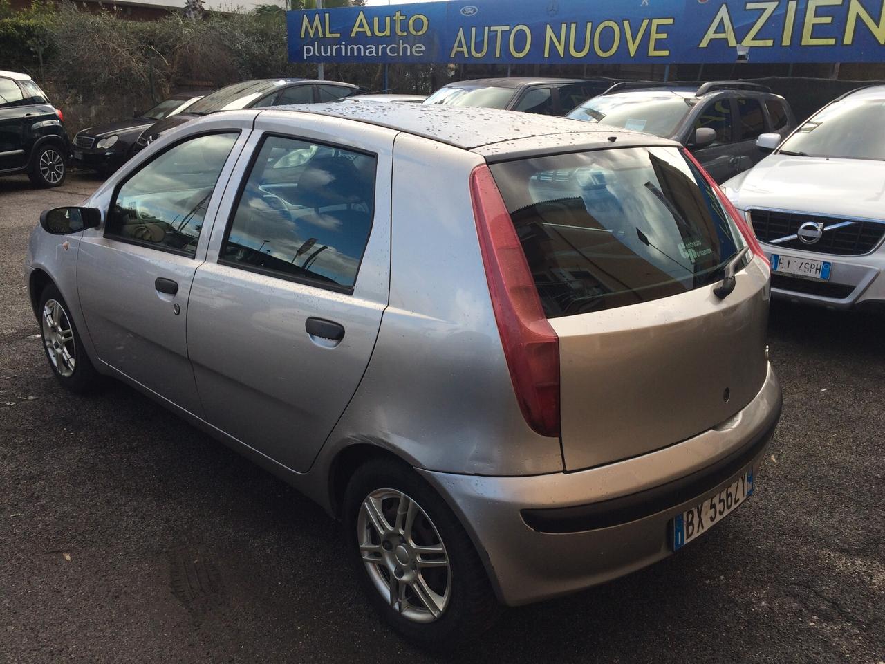 2001 Fiat Punto 1.2i cat 5 porte tagliandata distribuzione eseguita km 183000!