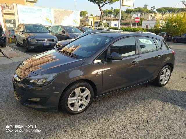 Opel Astra Astra IV 2010 5p 1.7 cdti Cosmo 110cv