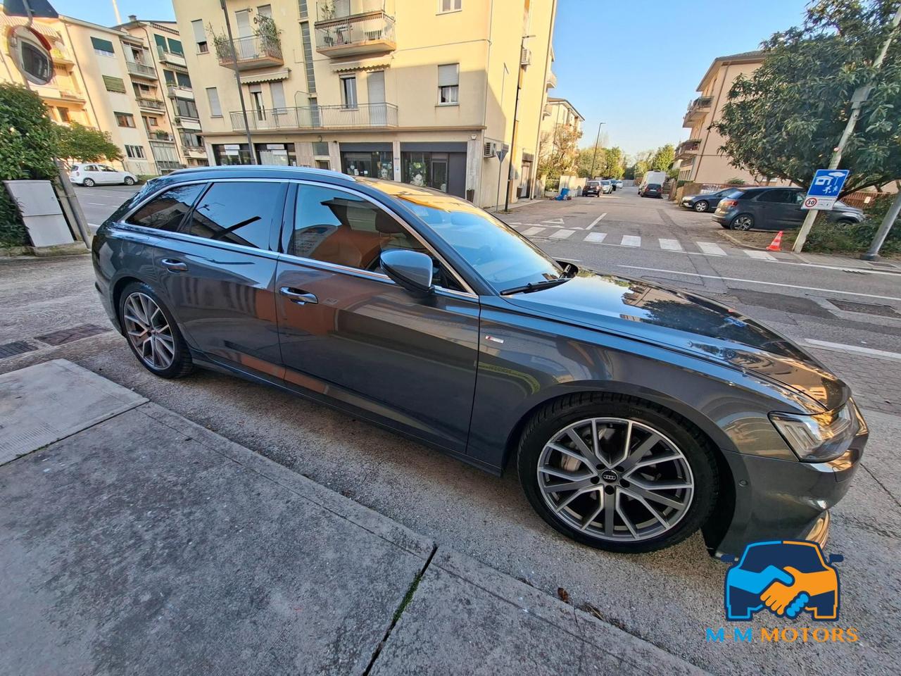 AUDI A6 S-LINE quattro ibrida con tetto