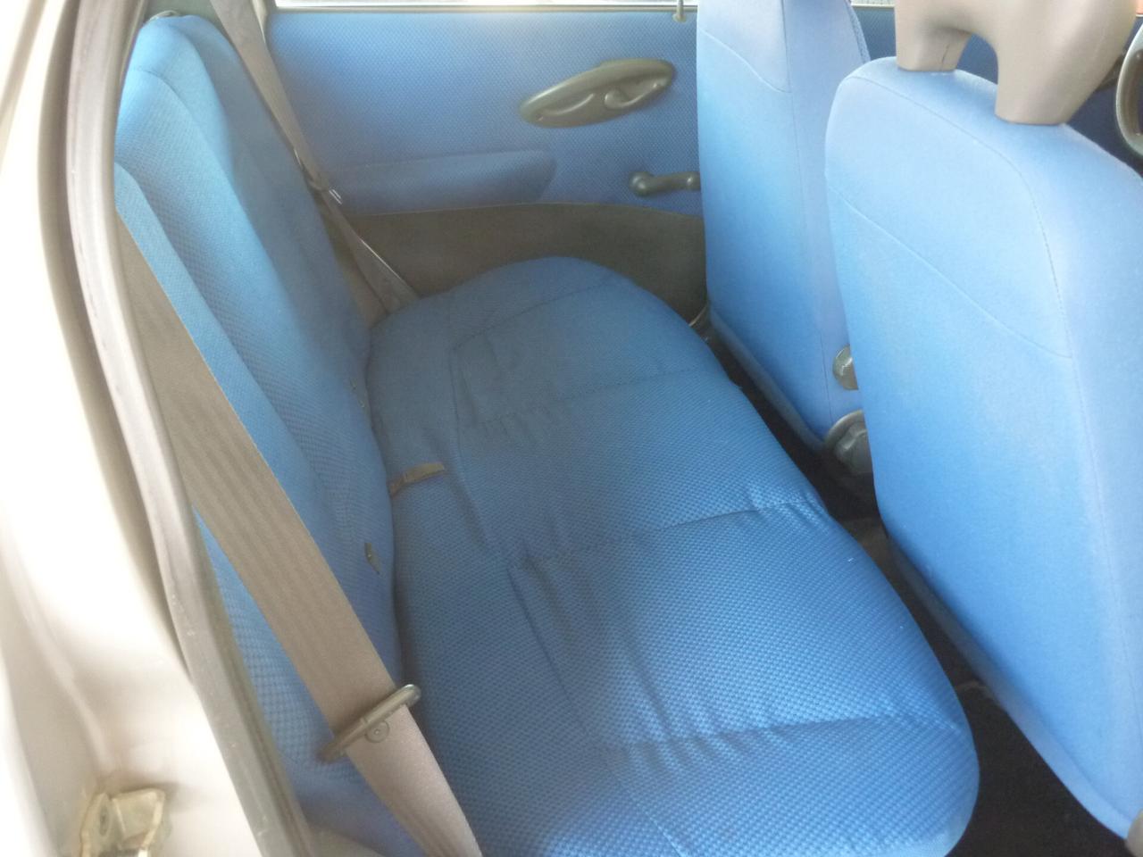 Fiat Punto 1.2i cat 5 porte EL