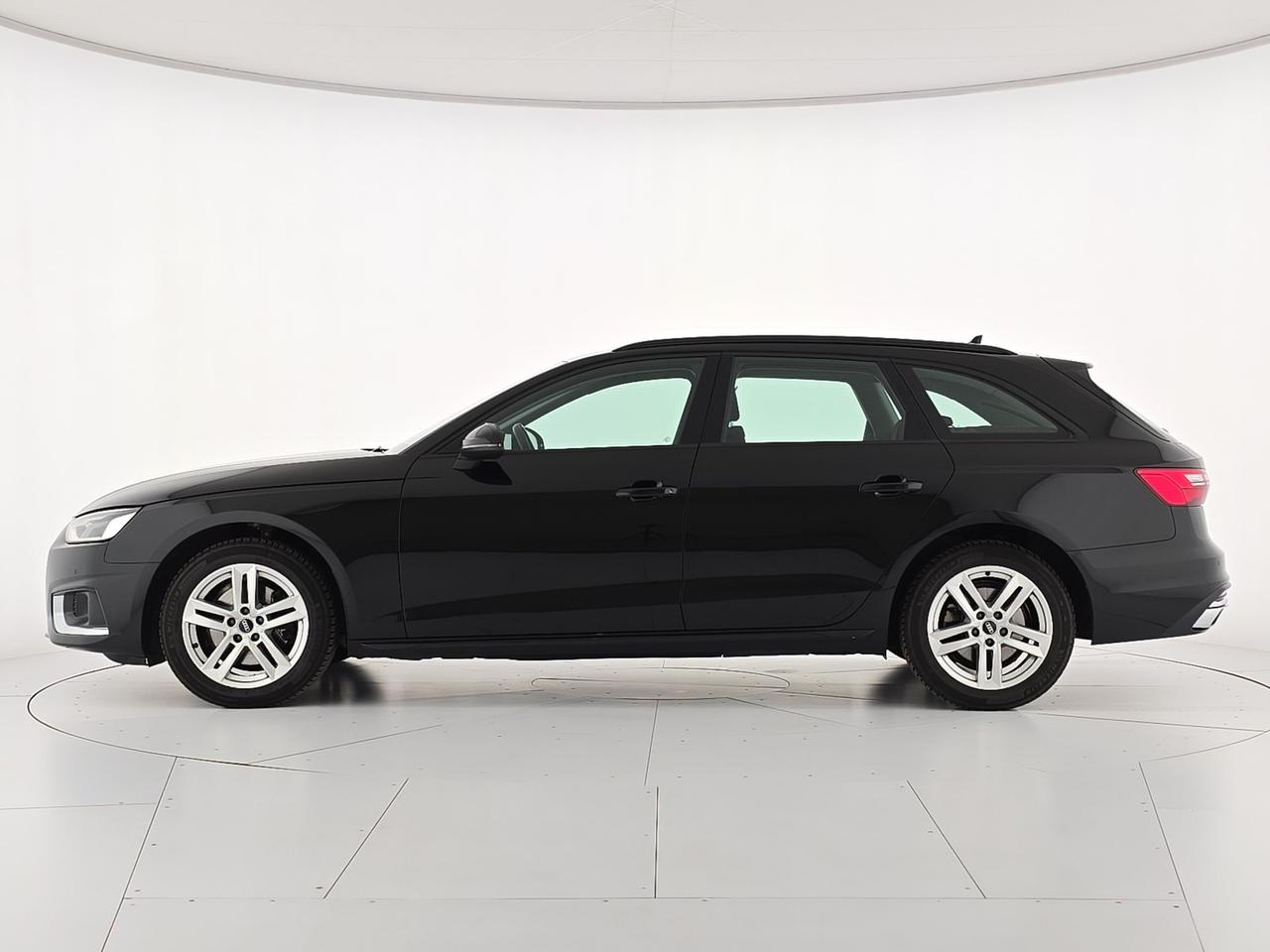 Audi A4 avant 35 2.0 tdi mhev business advanced 163cv s-tronic