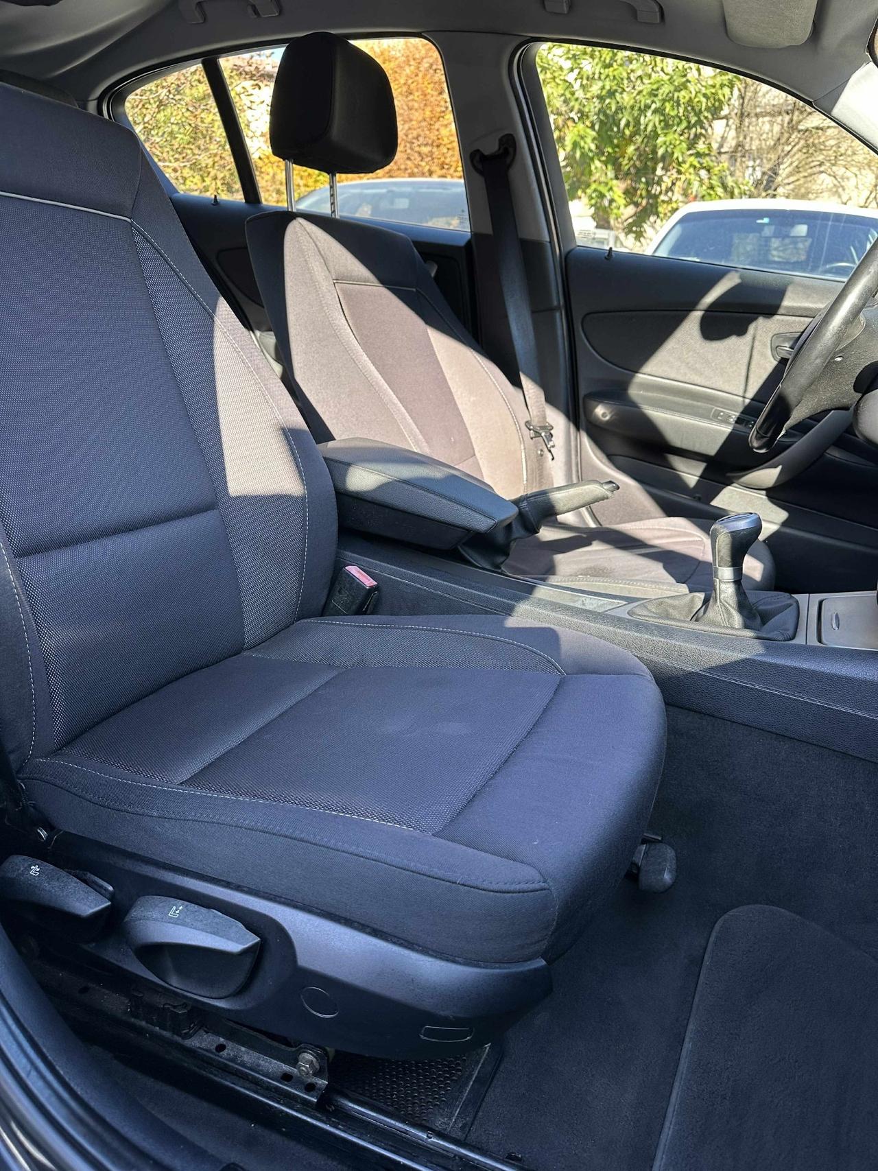 Bmw 116d 5P ATTIVA KMCERT NEOPAT UNICOPR