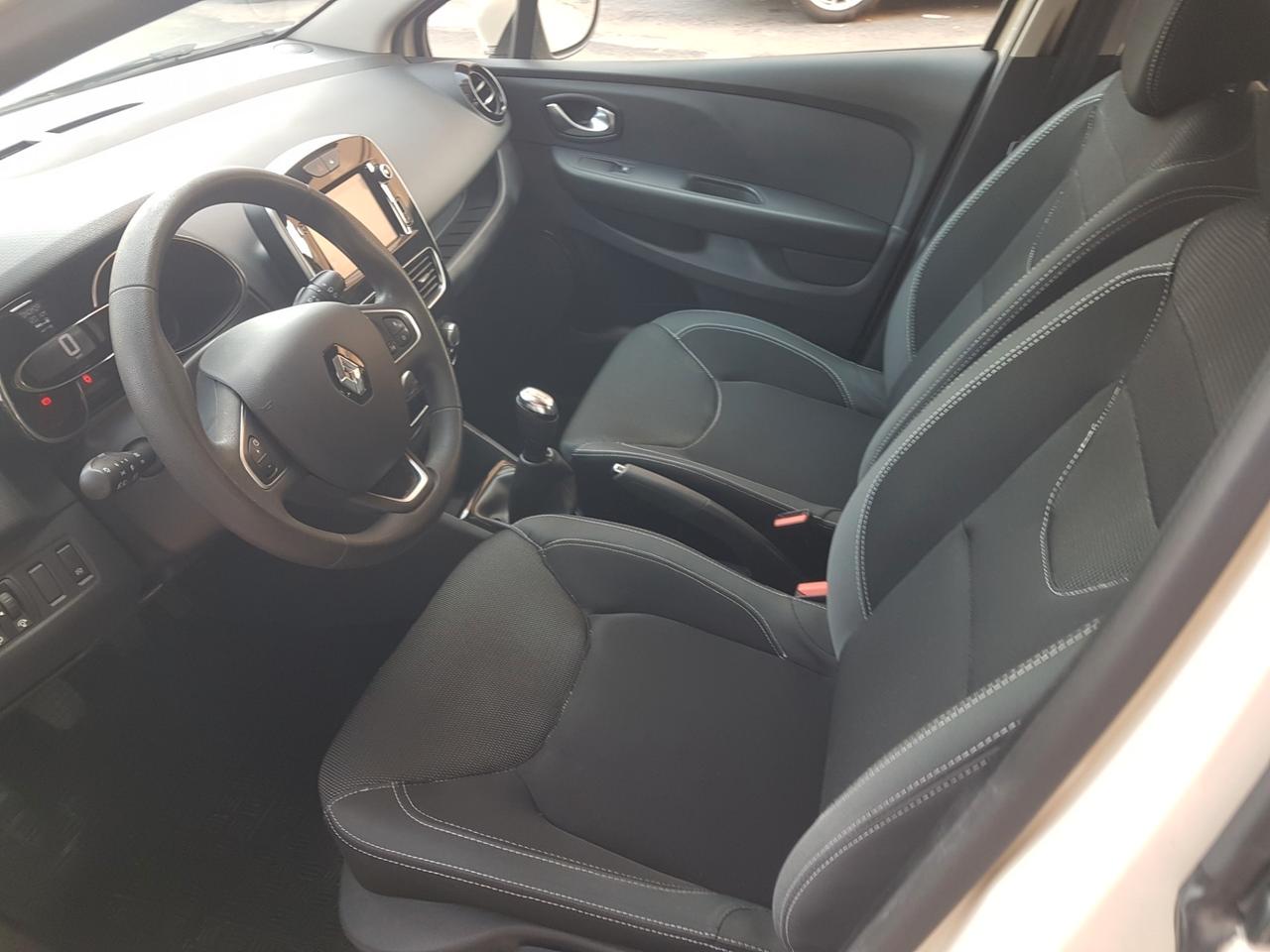 RENAULT CLIO 1500 DCI 75 CV NAVI KM CERTIFICATI