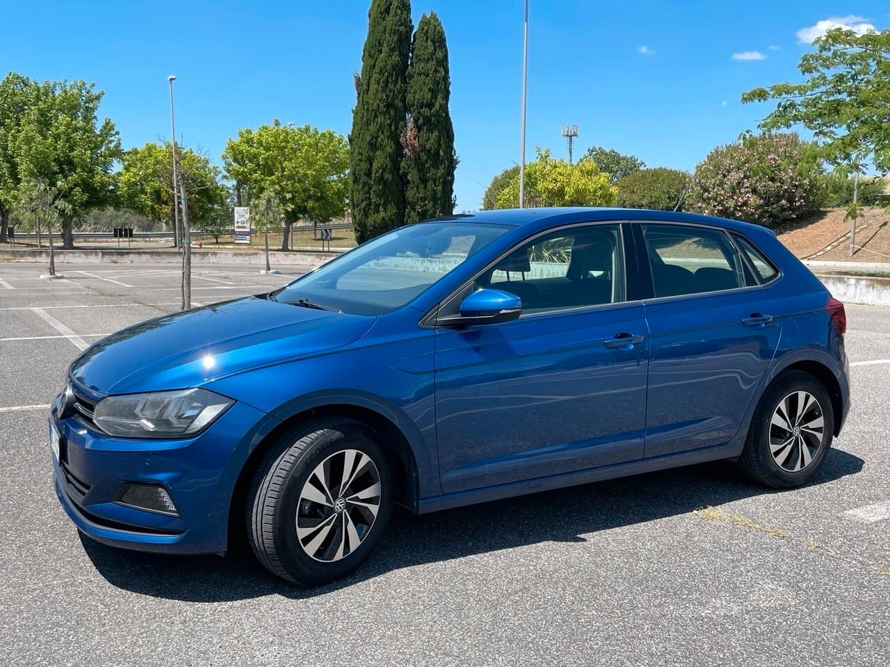 Polo VI 5p 1.0 evo Comfortline 80cv adatta a Neopatentati