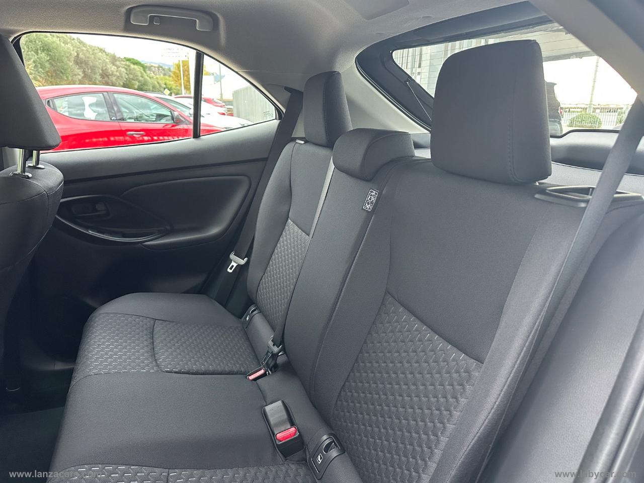 TOYOTA Yaris Cross 1.5 Hybrid 5p. E-CVT Busin.