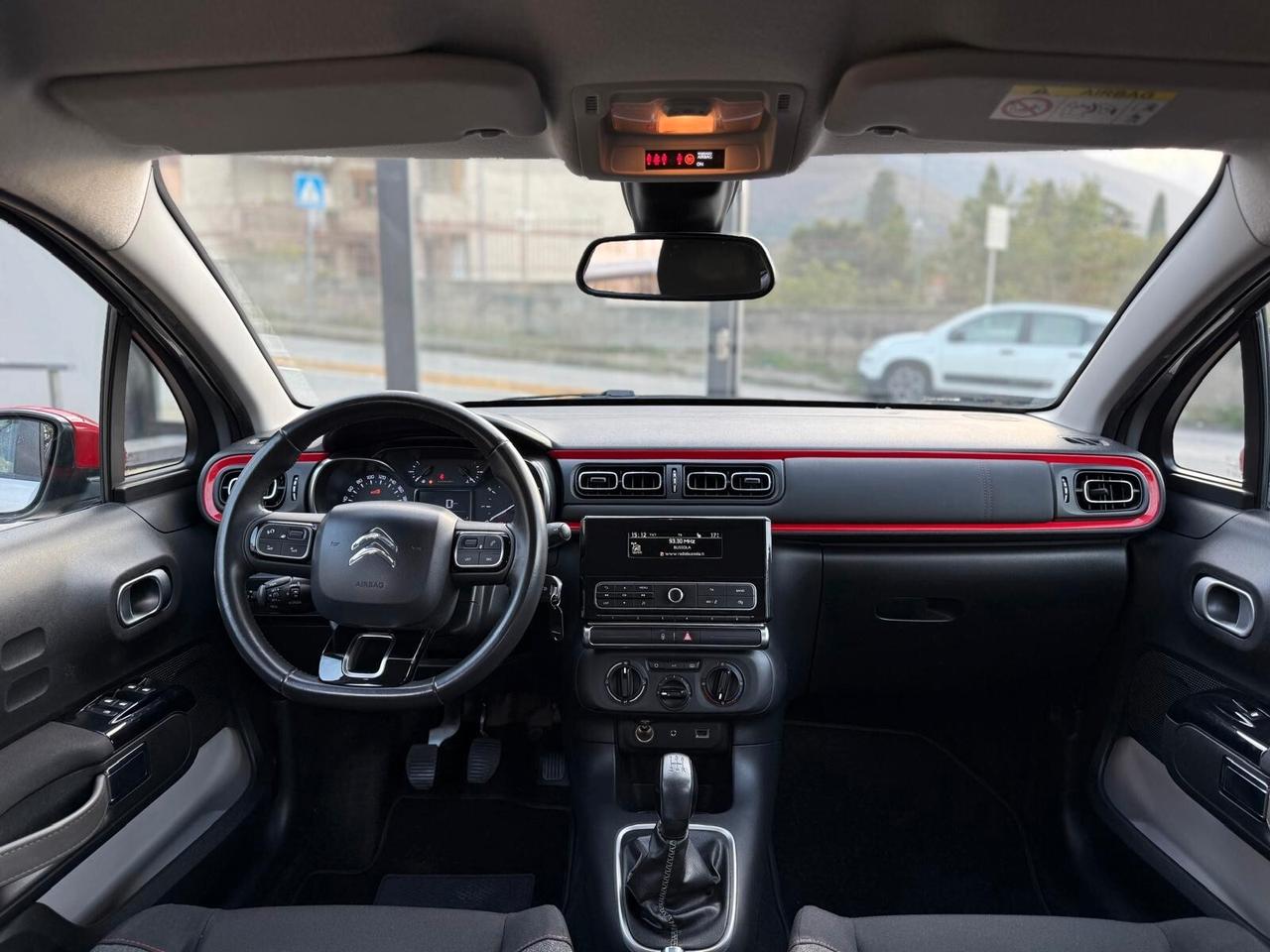 Citroen C3 1.2 PureTech Benzina/GPL 2017 – €8.500