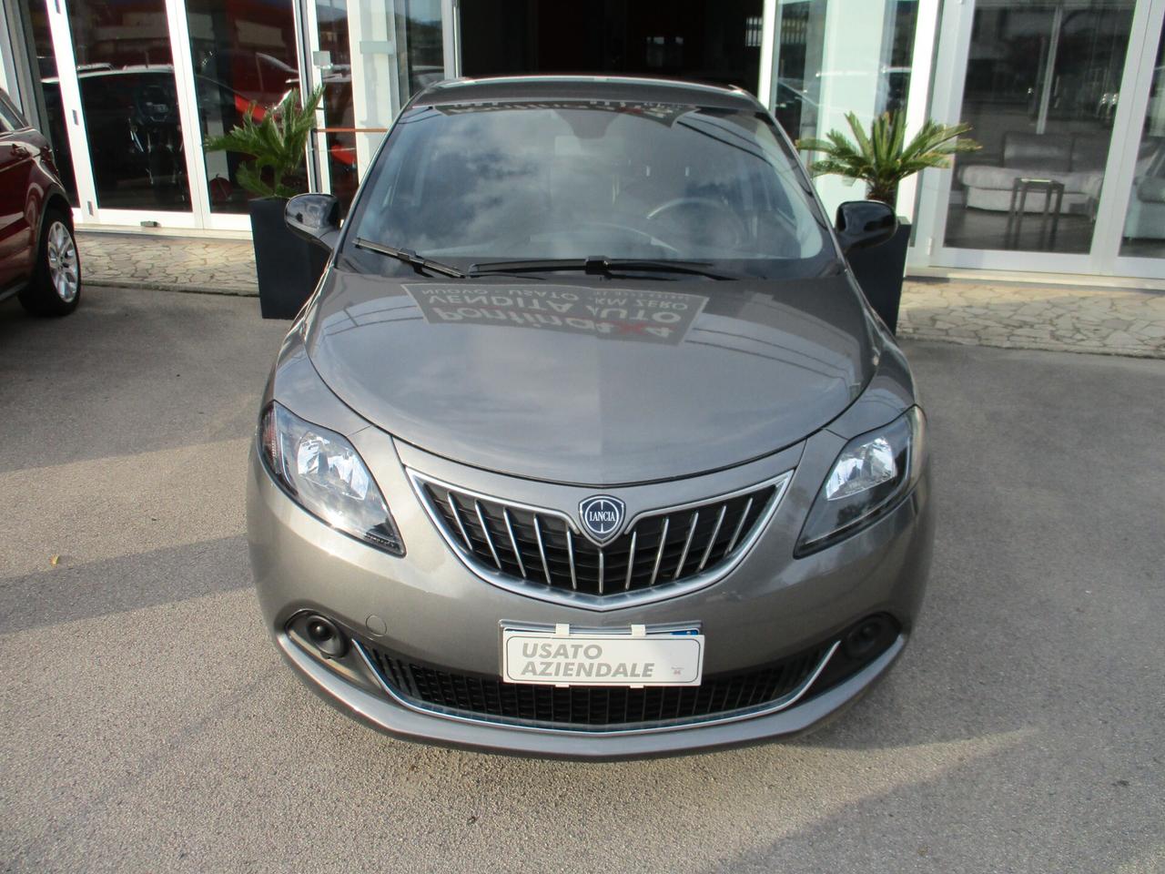 Lancia Ypsilon 1.0 FireFly 5 porte S&S Hybrid Platino