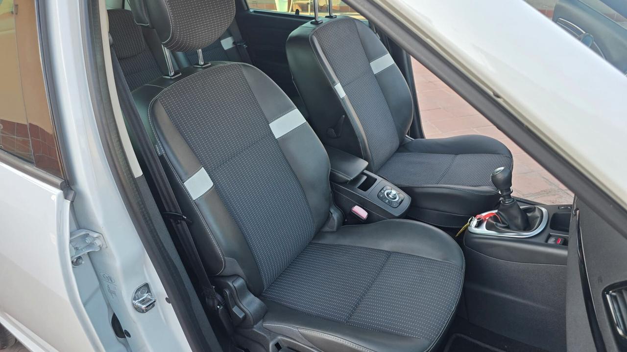 Renault Scenic Scénic XMod 1.6 dCi 130CV Start&Stop Live