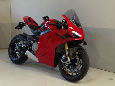 Ducati Panigale V4 S