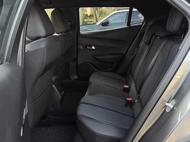 Peugeot 2008 PureTech 100 S&S Allure