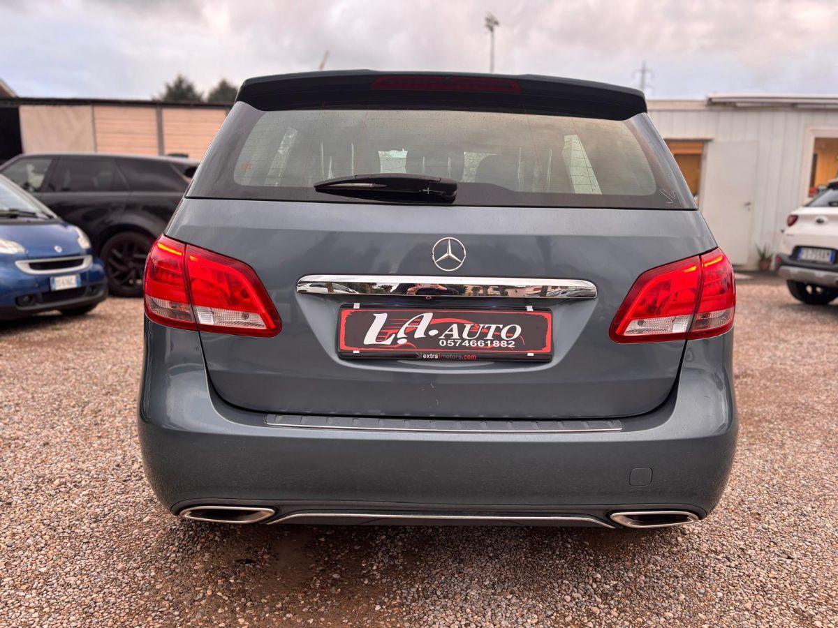 MERCEDES - Classe B - B 200 Automatic 4Matic Premium