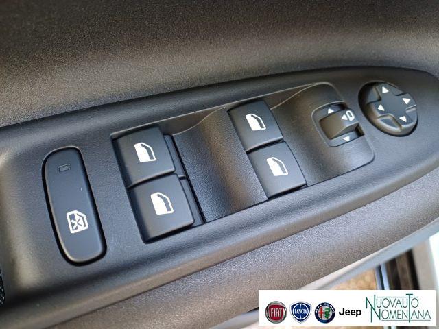 ALFA ROMEO Junior 1.2 ibrida Ti 145cv edct6 Tetto Apribile KM0