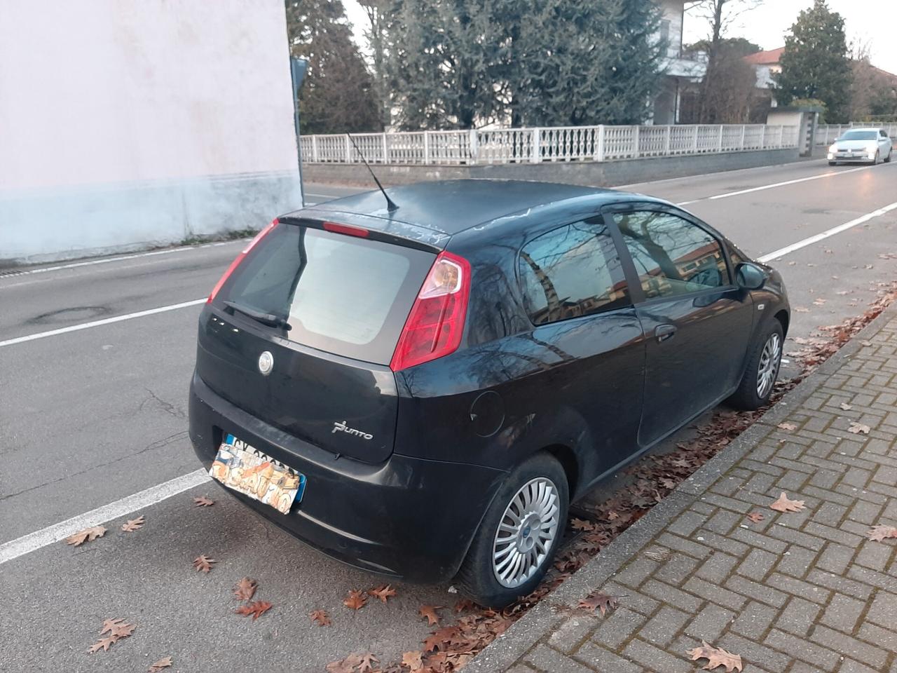 Fiat Grande Punto Grande Punto 1.3 MJT 75 CV 3 porte Active