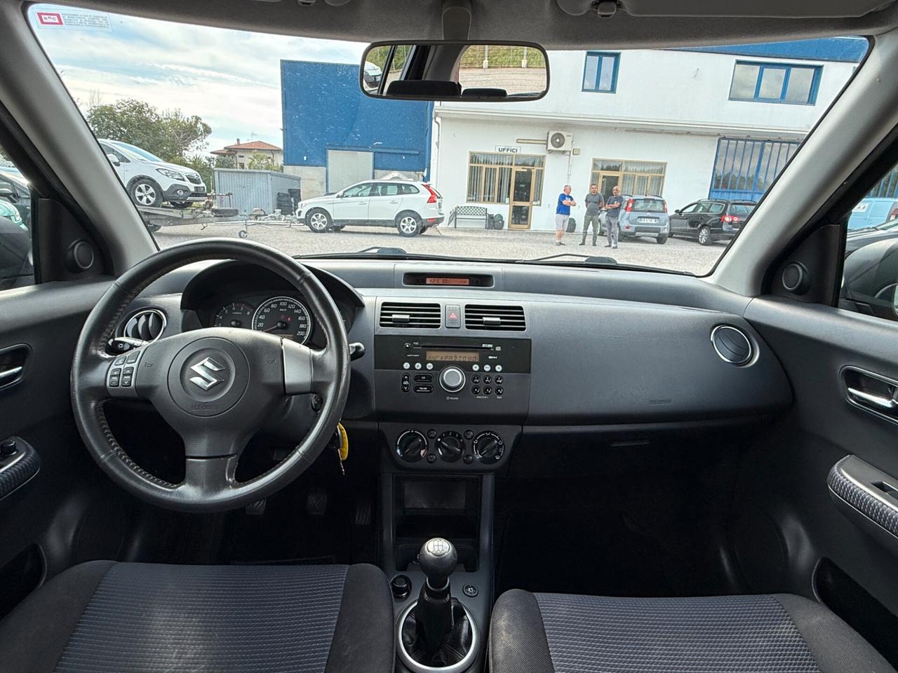 Suzuki Swift 1.3 Benz/Gpl 4x4 5p.
