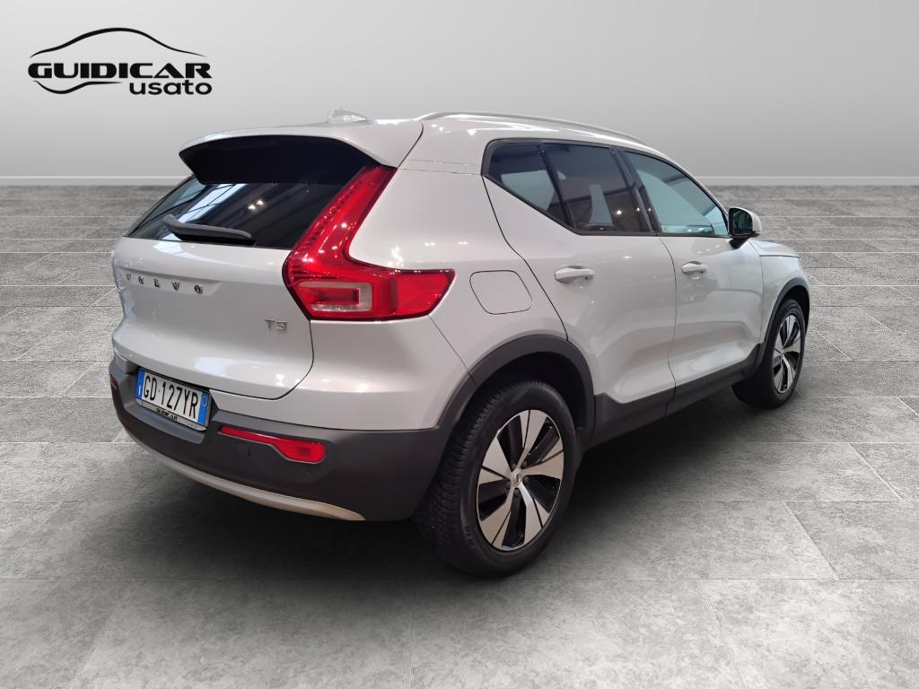 VOLVO XC40 - XC40 1.5 t3 Momentum 163cv auto my21