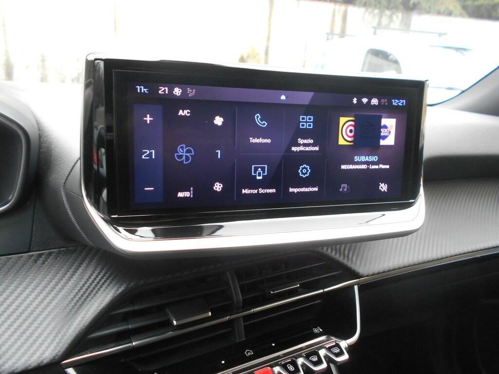 Peugeot 2008 1.5 BlueHDi Allure EAT8