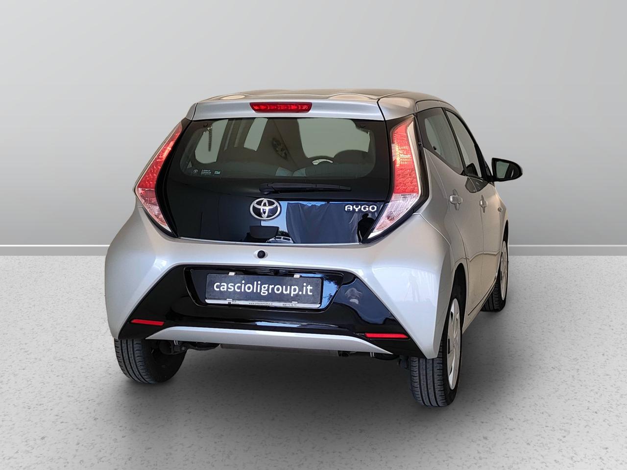 TOYOTA Aygo II 2014 - Aygo 5p 1.0 x-play my15