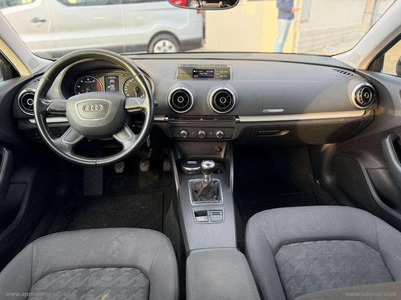 AUDI A3 SPB 1.4 TFSI G-tron AMBIENTE