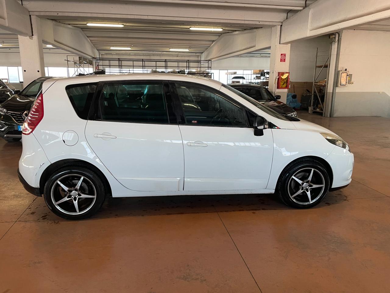 Renault Scenic Scénic 1.5 dCi 110CV Dynamique