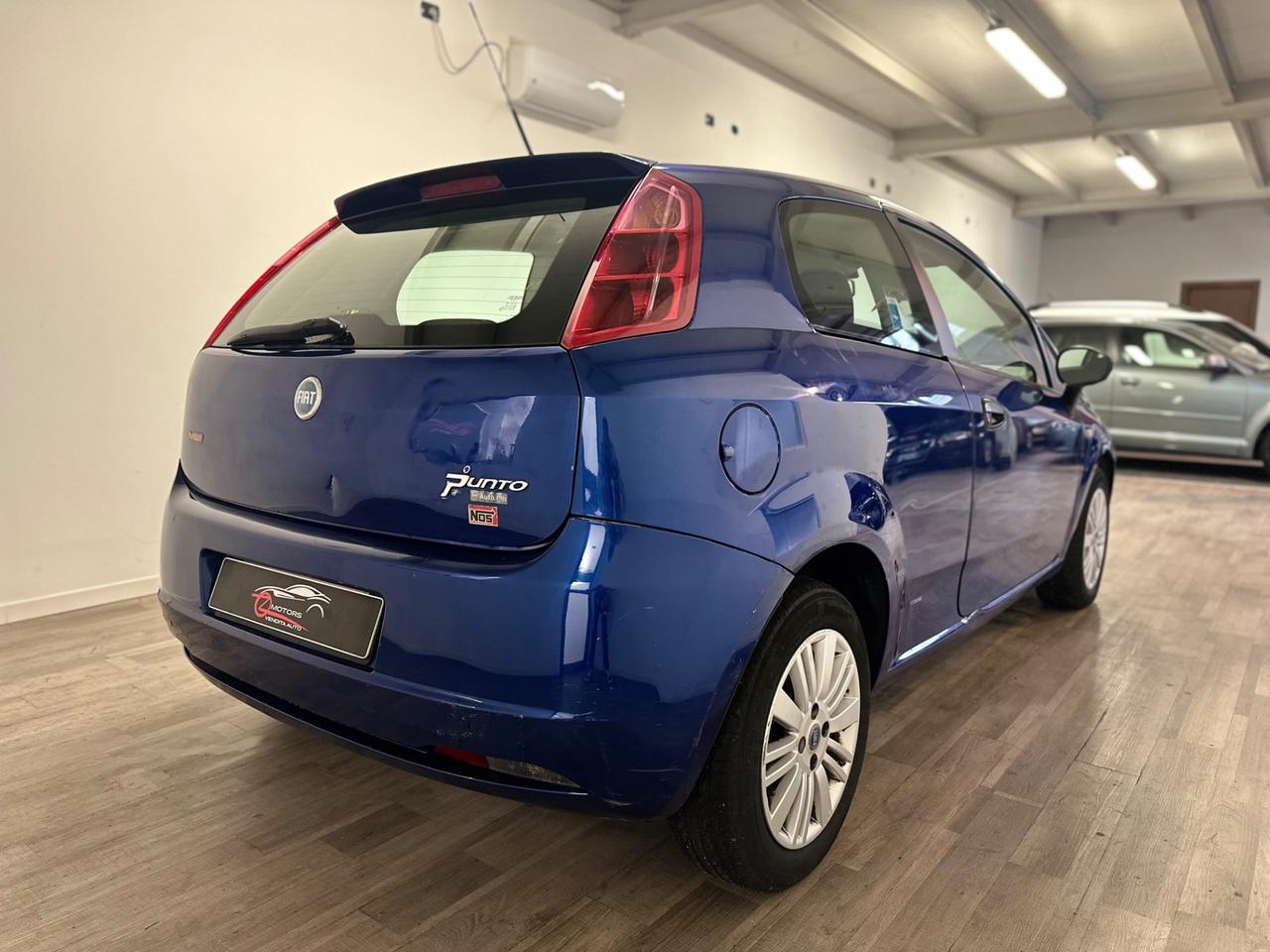 Fiat Grande Punto 1.4 3 porte Dynamic NEOPATENTATI