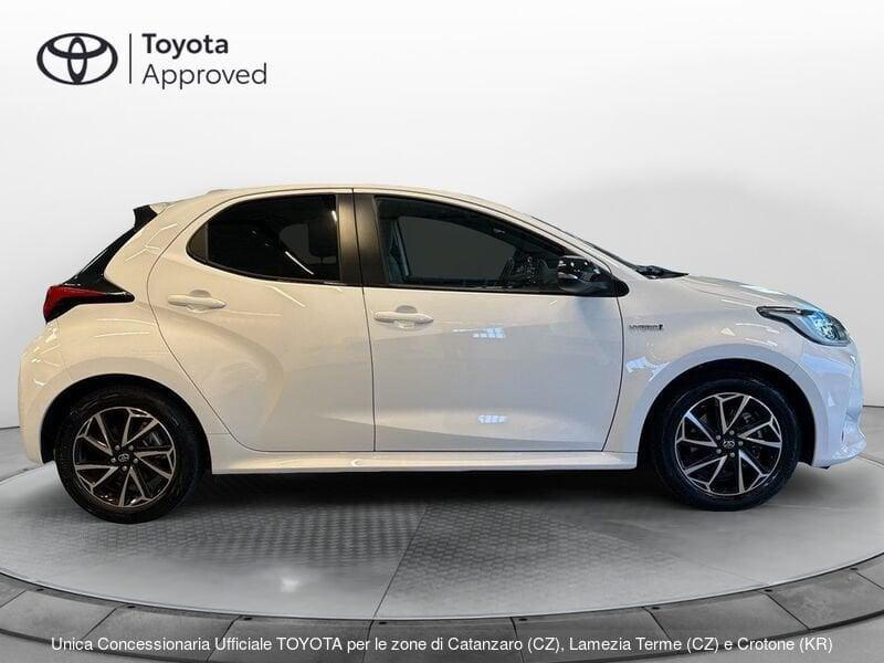 Toyota Yaris 1.5 Hybrid 5 porte Lounge