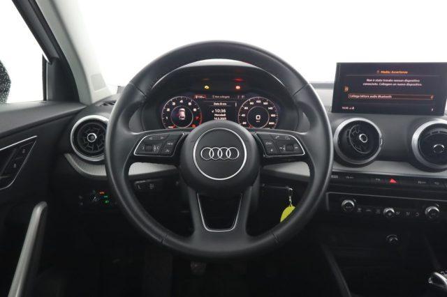 AUDI Q2 Q2 35 TFSI Identity Black