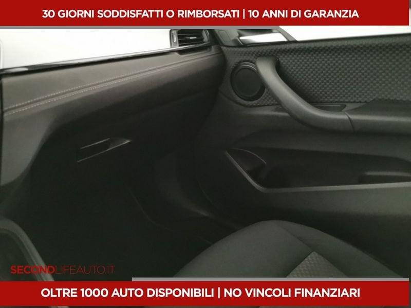 BMW X2 sdrive18i Advantage 140cv auto
