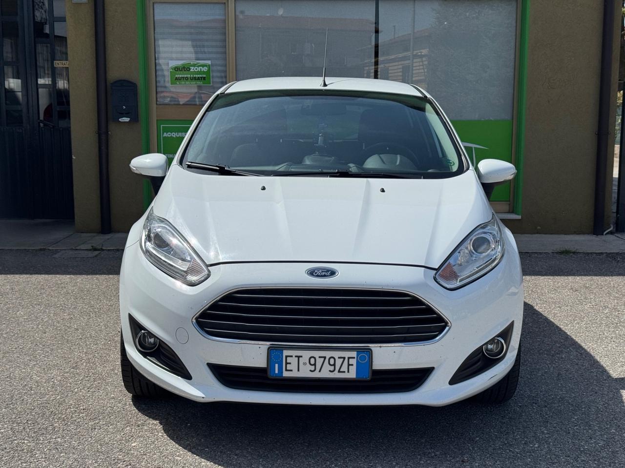 Ford Fiesta 1.5 TDCi 75CV 5 p NEOPATENTATI 2014 106500 km